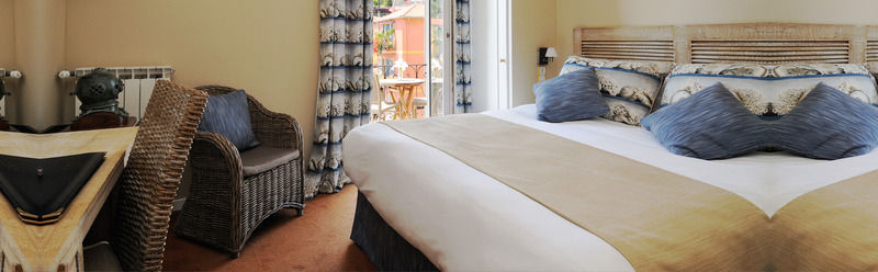 Welcome Hotel Вилафранк-сюр-Мер Екстериор снимка